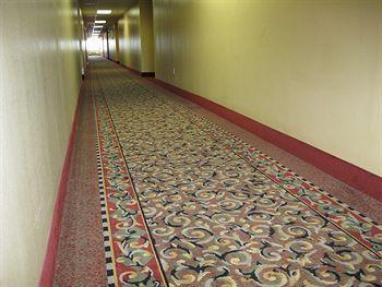 Chisholm Suite Hotel Duncan Exterior foto